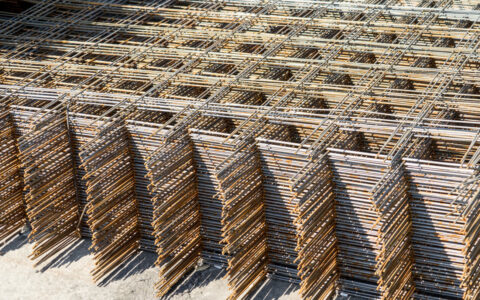 metal mesh for reinforcing concrete construction. Sale of metal mesh.
